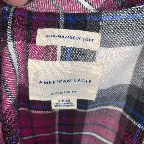 American Eagle Ah-mazingly soft pink plaid flannel S button down shirt - Image 3