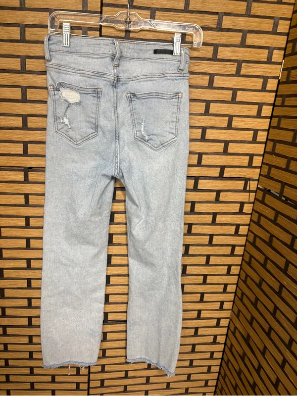 Risen Jeans Size 3/26 - Image 2