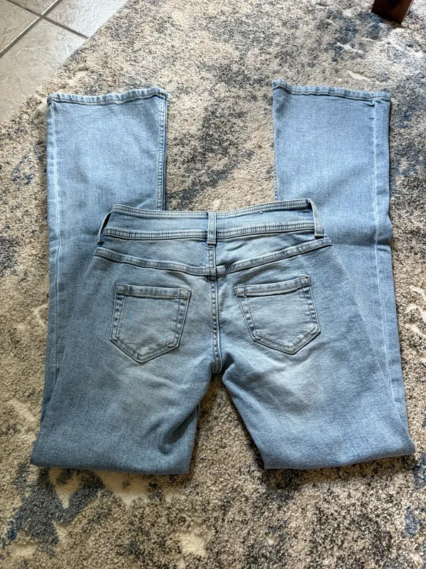 Bershka Jeans - Image 2