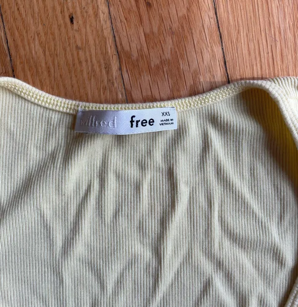 Aritzia Top - Image 2