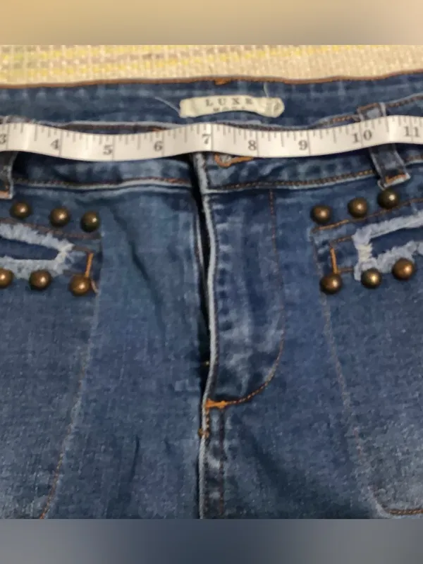 Moda Luxe Luxe Mode Studded Side Jean size 8 - Image 3