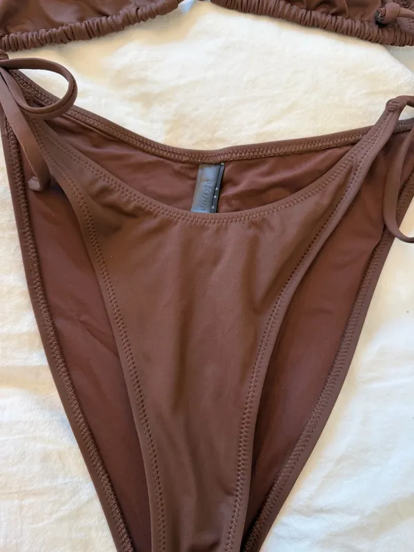Skims bikini set - Image 3