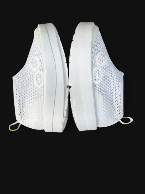 OOFOS OOmega Chukka White Slip On Recovery Sneakers Size 6 NIB - Image 7