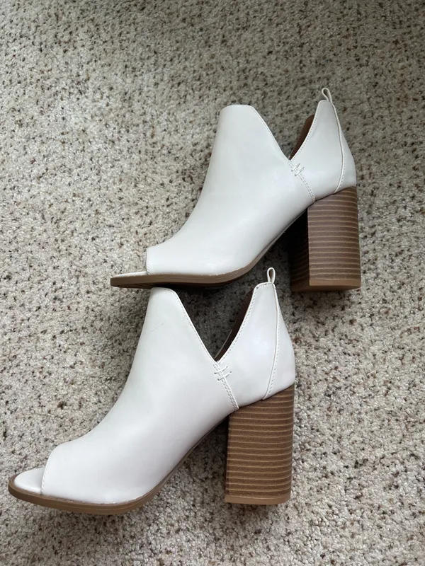 Versona Booties - Image 2