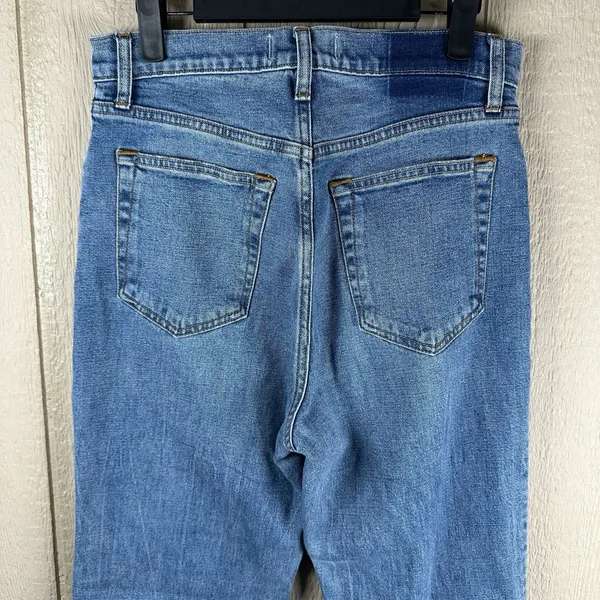 Abercrombie & Fitch Ankle Straight Ultra High Rise Jeans Size 29/8XL Medium Wash - Image 4