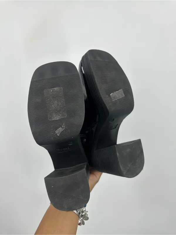 Rogue Vintage Y2K Black Patent Leather Chunky Heel Boots Size 7 Goth Grunge - Image 8