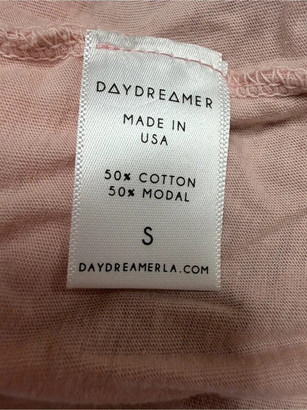 Daydreamer x Revolve Guns & Roses Pink Band Tee Small $90 - Image 8