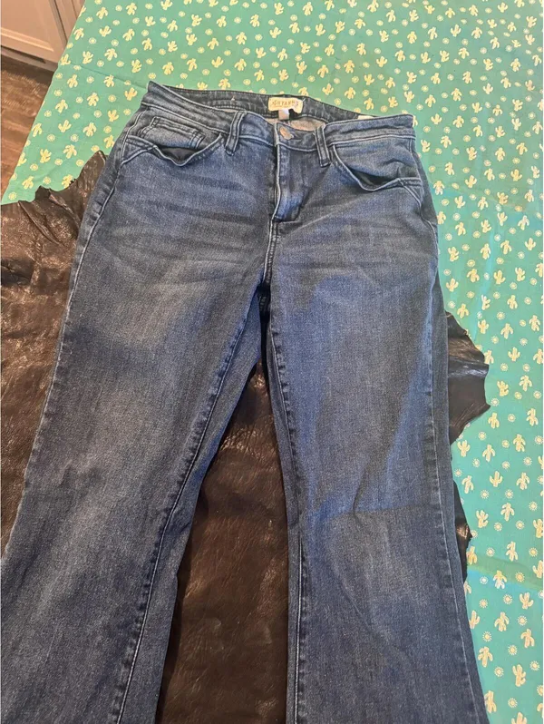 Shyanne Women's Jeans Size 29W x 30L Western / Country Style Blue Flare Denim - Image 2