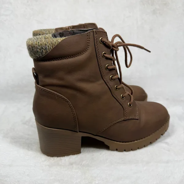 Soda Faux Leather Lace Up Combat‎ Ankle Boots Knit Cuff Block Heel Lug Sole 9W - Image 2