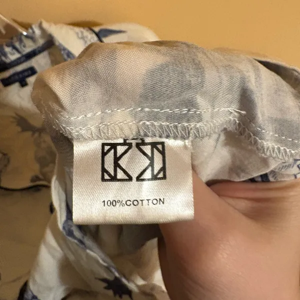 Katie Kime Apres Ski Toile Pajama Top in White & Navy - Image 6