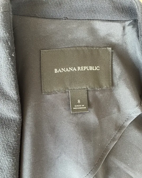 Banana Republic Black Blazer - Image 3