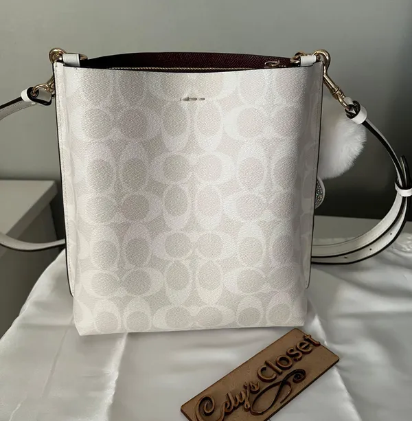 Coach Bucket Bag - Image 3