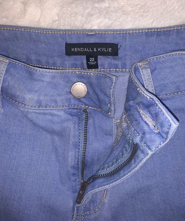 PacSun Kendall & Kylie Shorts - Image 4