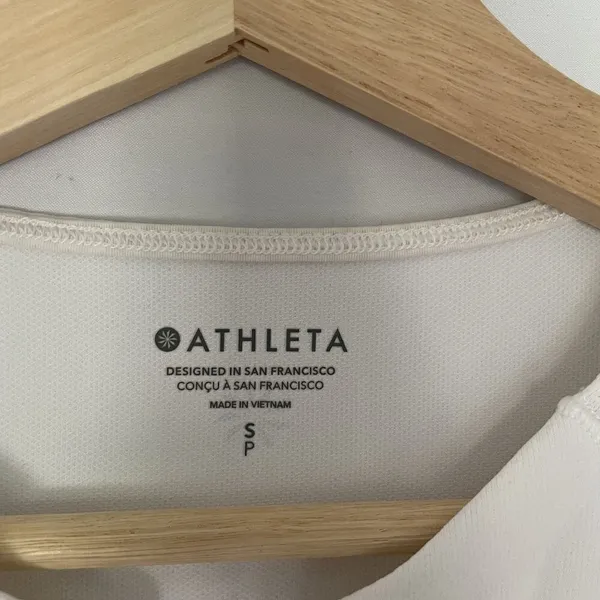 Athleta white short sleeved‎ top women's size small casual athleisure pockets - Image 4