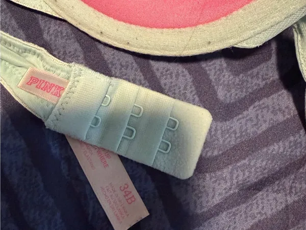 PINK Victoria's Secret Light Sage Molded T-Shirt Bra - Image 2