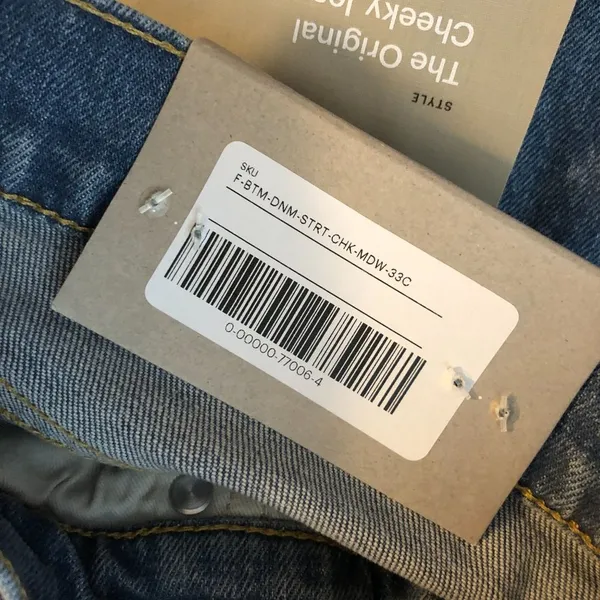 Everlane Womens The Original Cheeky Jeans Stretch Worn-In Mid Blue 33 Crop - Image 6