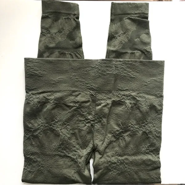 Gymshark Adapt Camo Seamless Leggings & Sports Bra Set - Image 4