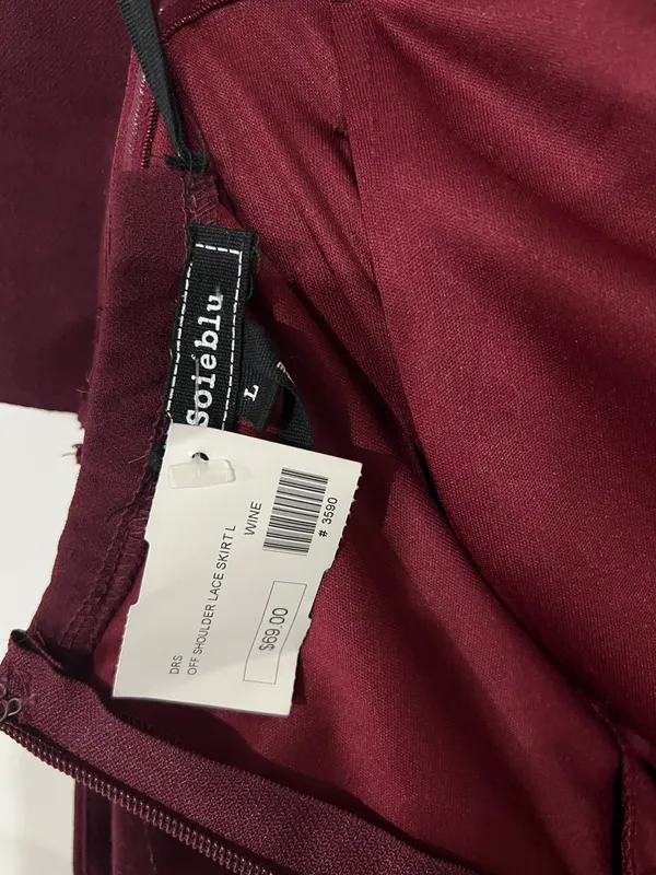Soieblu burgundy bow front Lace Dress - Image 6