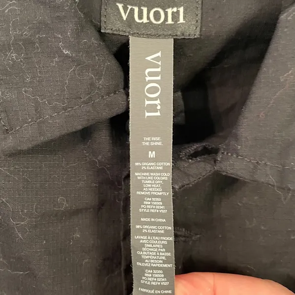Vuori men’s Ripstop Jacket Charcoal Button Down Jacket Medium - Image 3