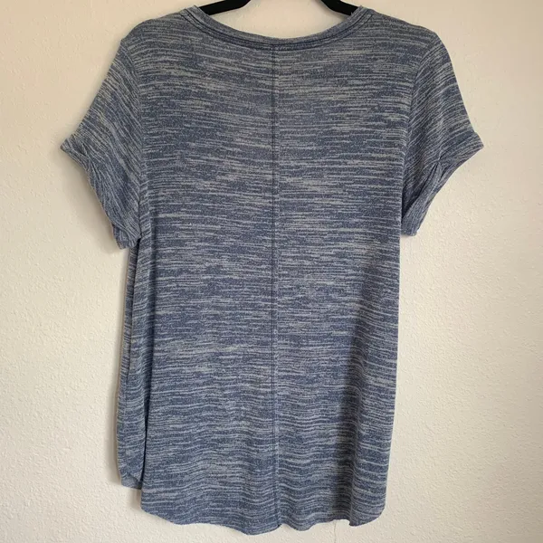 5/$25 Abercrombie & Fitch Heathered Short Sleeve V-neck Tee‎ T-shirt in Blue - Image 2