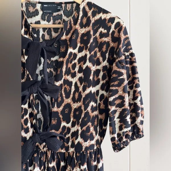 ASOS DESIGN puff sleeve tie front maxi dress in leopard print - Image 5
