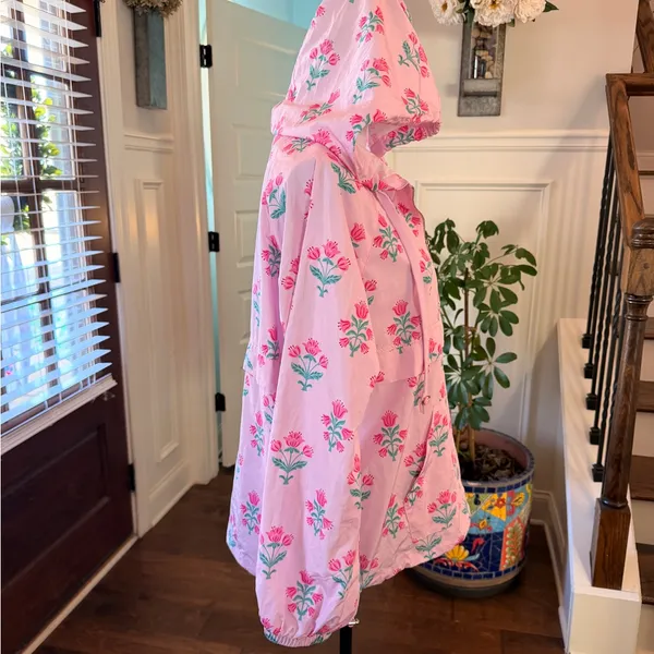 Main Strip NWT Pink Floral Half Zip Windbreaker Hoodie Pullover - Image 5