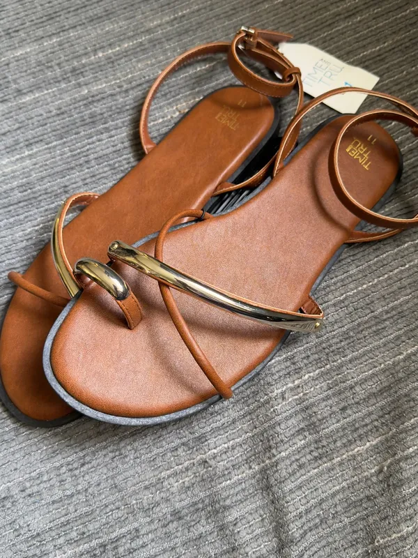 Time and Tru Brown Ankle Strap Sandals with Gold Accent - Image 4