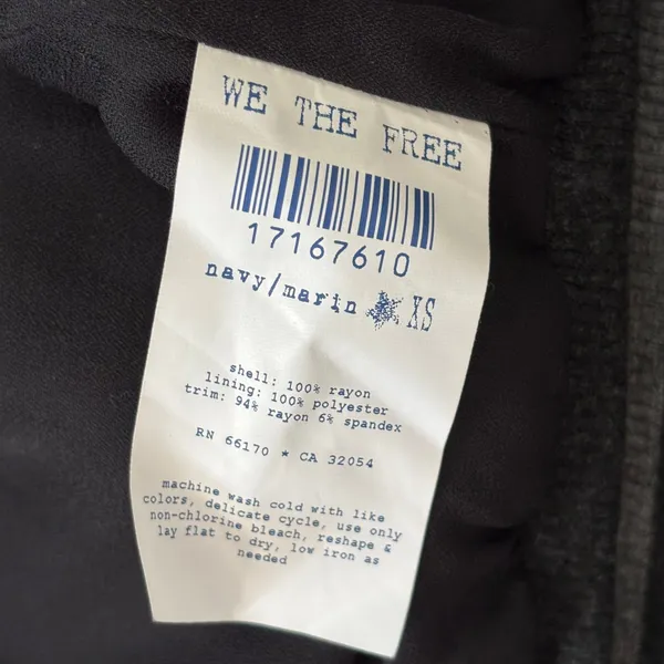 NWOT We‎ the Free Retro Cropped Bomber Jacket Size XS Navy Marine - Image 7