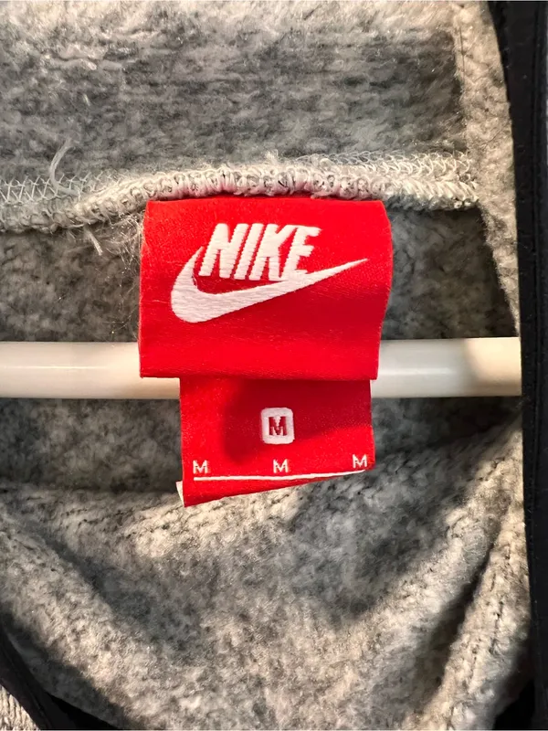 Nike Tech Fleece Heathered Gray Pullover Hoodie Women’s Sweatshirt Size Medium - Image 4