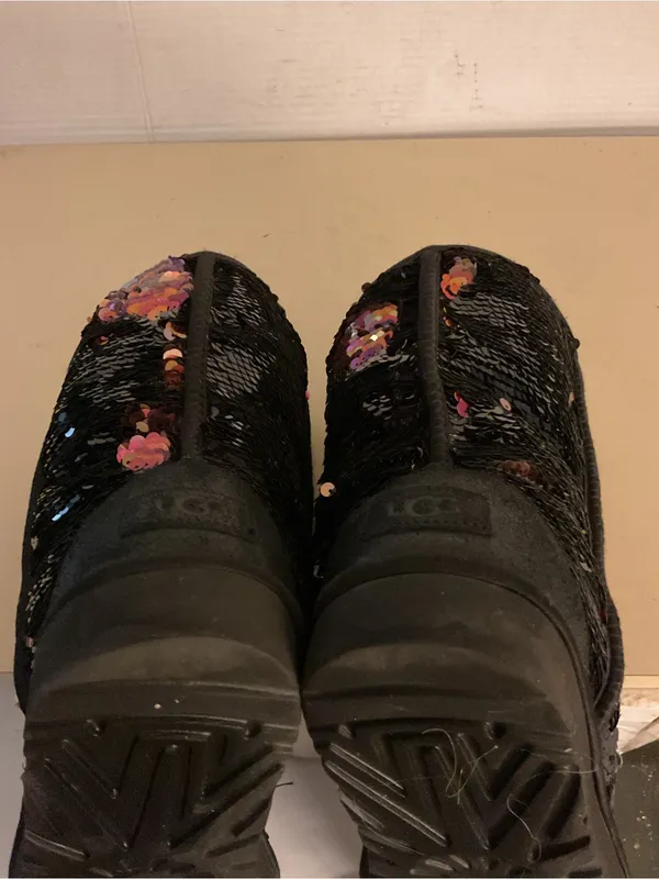 UGG women Black blue sparkle Sequin Classic Short Boots US 9 - Image 3