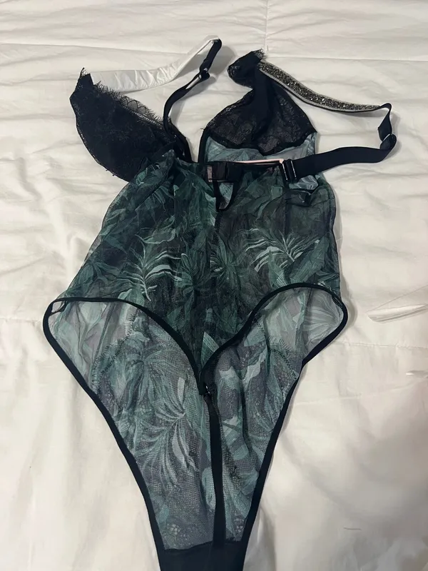 Victoria's Secret Lace - Image 3