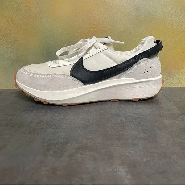 Nike Waffle Debut Women's White Retro Style Sneakers Size 11 - Image 14