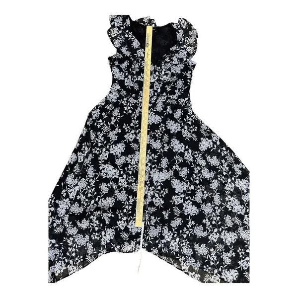 Banana Republic Elegant Ruffle Dress Black/White Floral print Size 4 Asymmetric - Image 9
