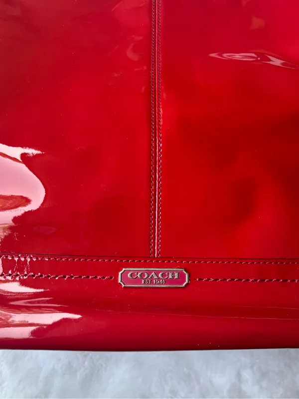 Coach Red Patent Leather Shoulder Tote - Image 2