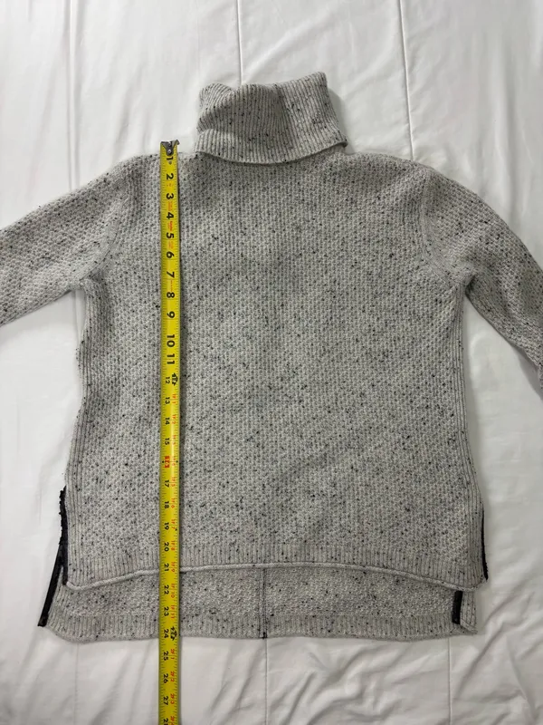 C by Bloomingdale's Women's Cashmere Turtleneck Sweater Gray Speckled Size S - Image 4