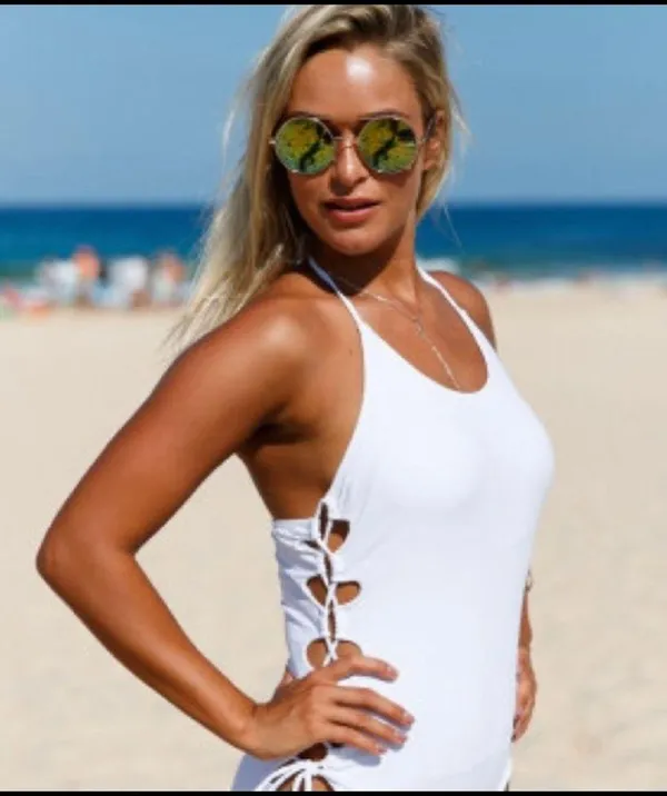 White Maldives Resort One Piece Lace-Up Swimsuit Size 2X - Image 3