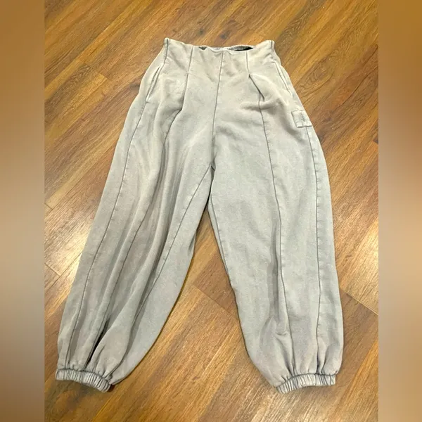 Free people movement grey logo cheer on sweatpants S $98 fall casual active - Image 5