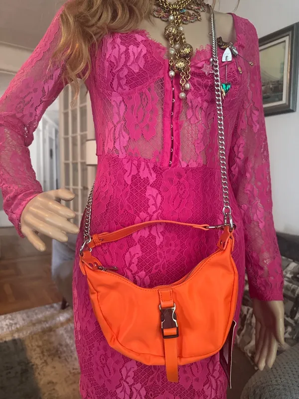 PrettyLittleThing Orange Shoulder Bag with Chain Strap - Image 2