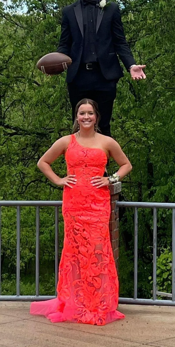 Camille La Vie Prom Dress - Image 4