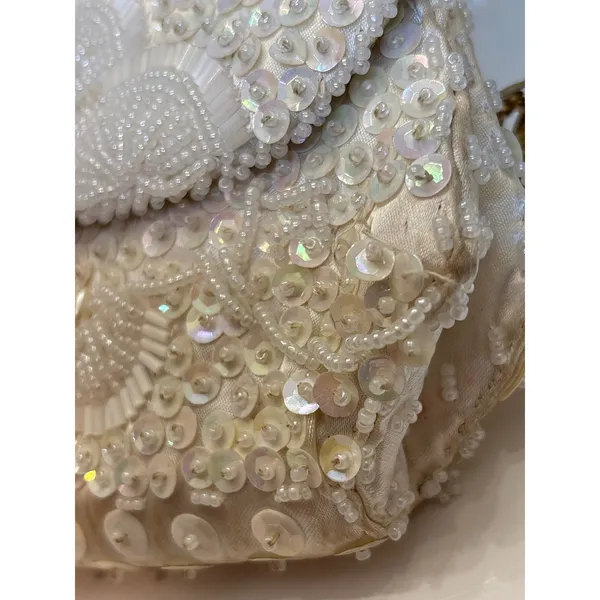 Glamorous White Beaded Sequin Clutch Evening Bag Formal Purse Fine Arts Bag - Image 5