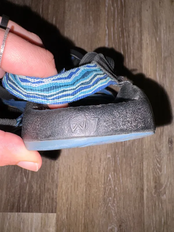 Chaco Sandals Strappy Classic Hiking - Image 4
