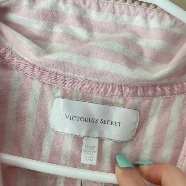 victoria’s secret pajama top - Image 2