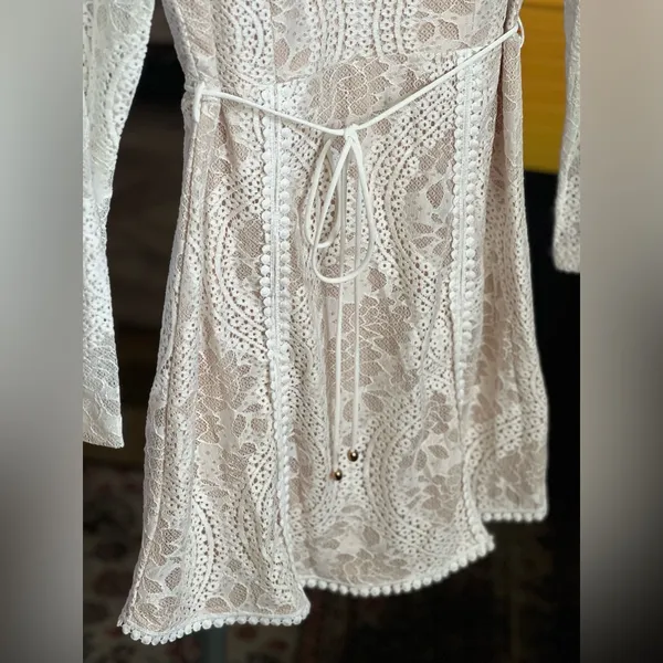 Selfie Leslie Emme Long Sleeve V-Back Lace Dress White - Image 9