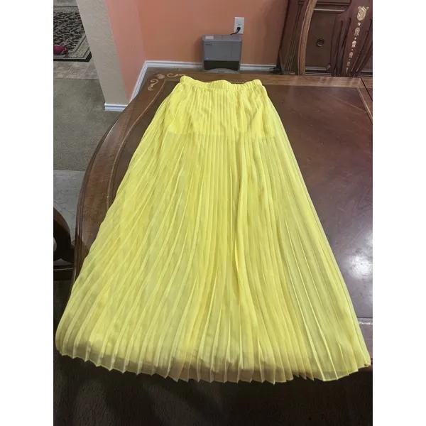 Papaya Pleated Skirt Size M Made In USA - Image 10