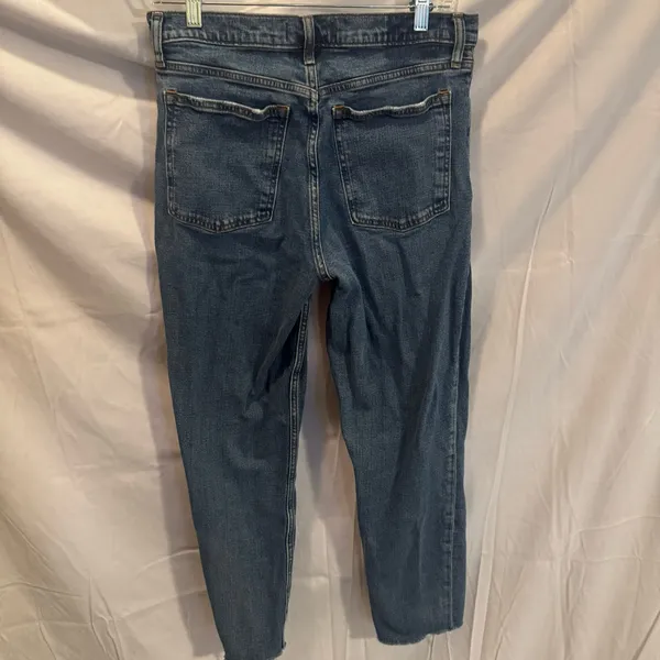 Abercrombie Women’s Size 10/30 “The Mom” High Rise Med Wash Jeans With Raw Hem - Image 5