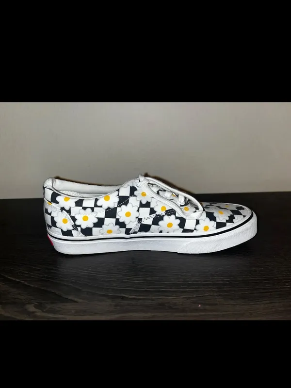 Vans Checkerboard Daisy Canvas Sneakers - Black, White & Yellow - Image 4