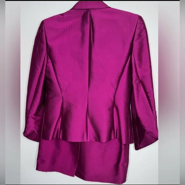 Badgley Mischka Fuchsia Skirt Suit Set Crystal Button Blazer Pencil Skirt Sz 10 - Image 7