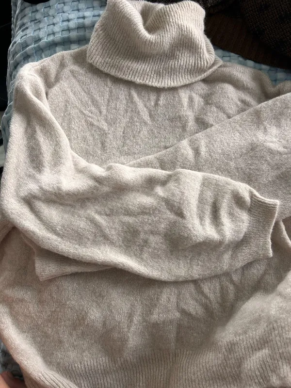 Easy Clothes Taupe Turtleneck Sweater Tan Size M - Image 4