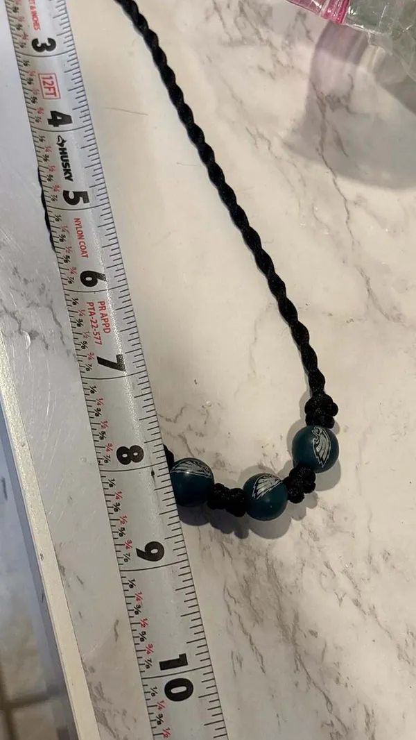 Philadelphia Eagles NFL Team Logo Bead Macramé Choker Necklace - Image 7