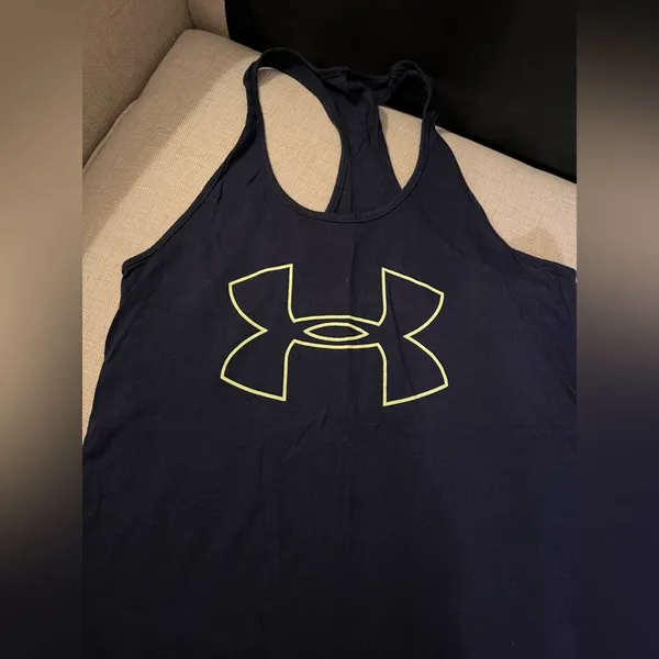 Under Armour Workout Tank. Size XS. Like new. - Image 2